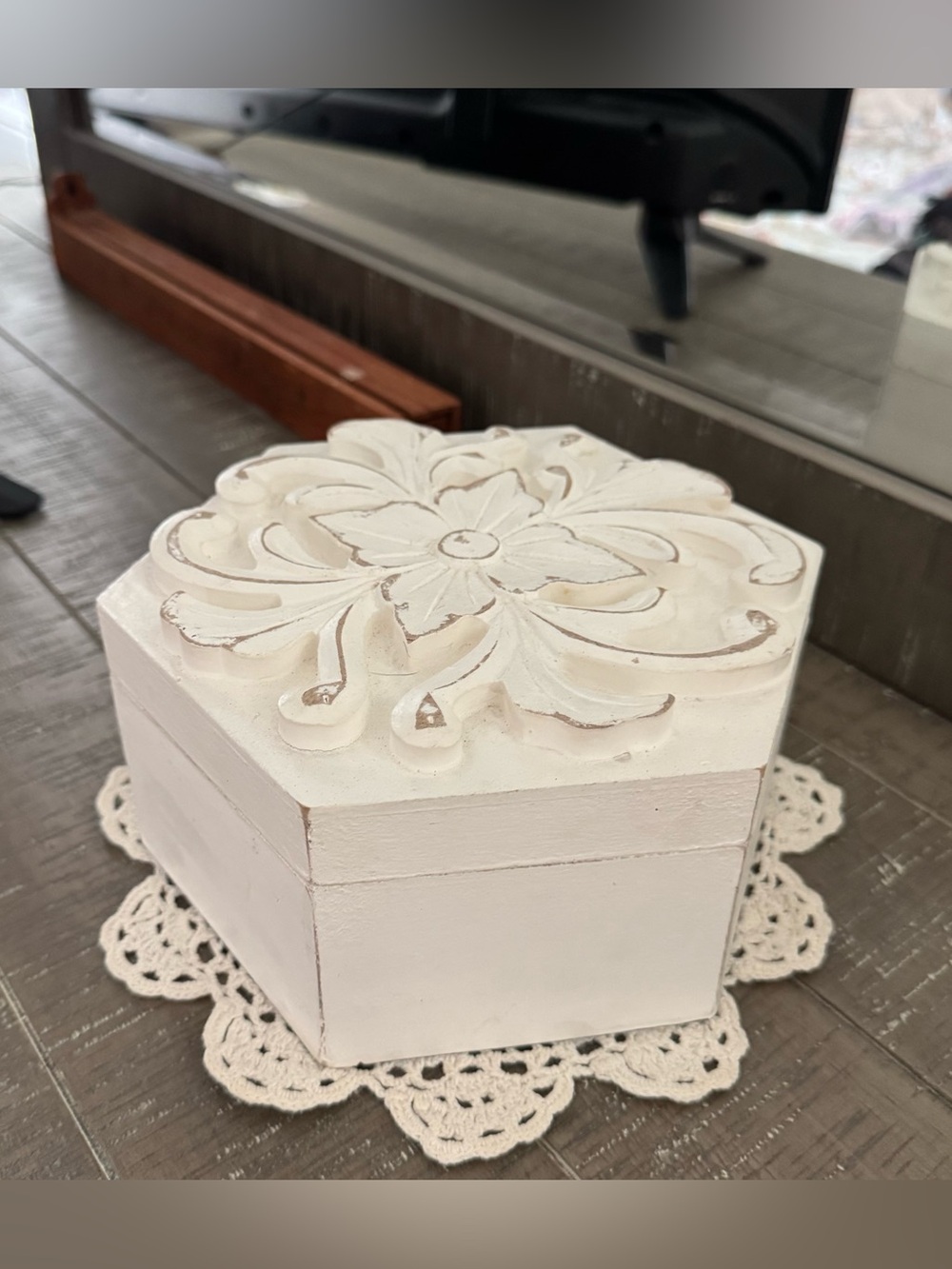 White Carved Floral Decorative Jewelry Box